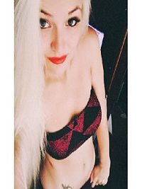 Escort Maura in Rivas