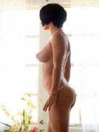 Escort Isabella in Colon